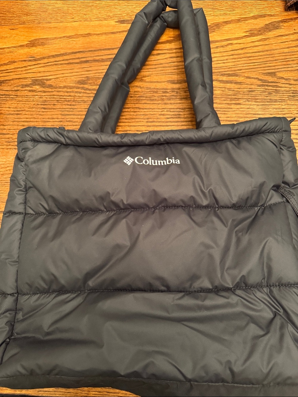 Columbia Puffer Tote Bag Black Quilted Lightweight Travel Gym Beach Carryall